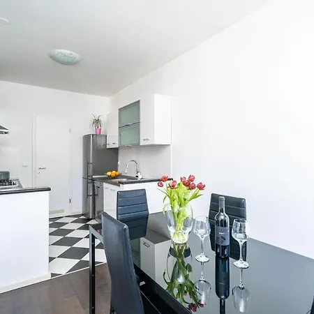 Appartamento 4 Star Mokošica