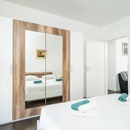 Διαμέρισμα 4 Star Mokošica